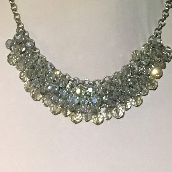Banana Republic, Silver tone and crystal bib necklace - Picture 8 of 8